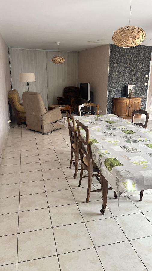 Villa Chez Delphine à Damery  Extérieur photo